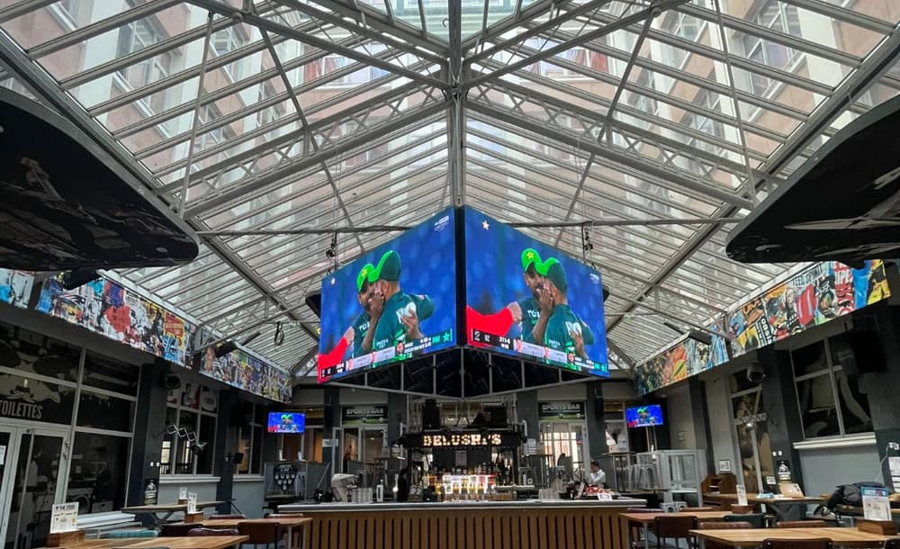 Photo du bar Belushi's Gare Du Nord