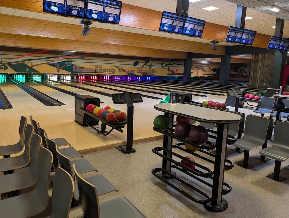 Photo du bar Bowling & Billards Van Gogh