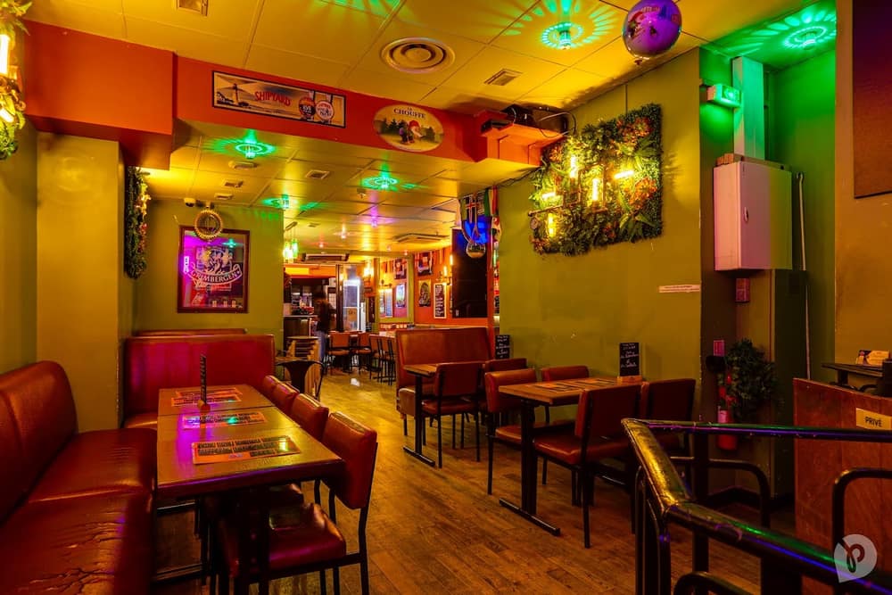 Photo du bar L'Everest bar Beaubourg