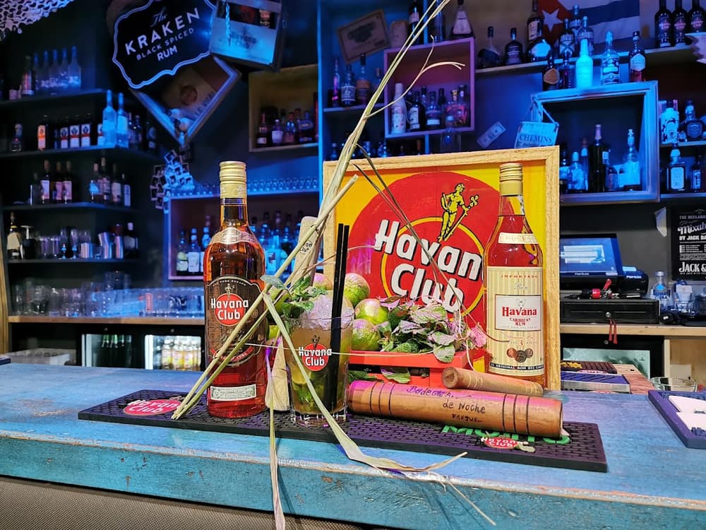 Photo du bar La Bodeguita