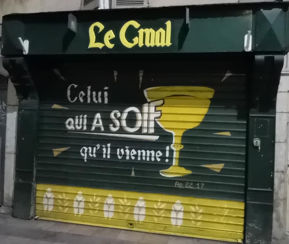 Photo du bar Le Graal