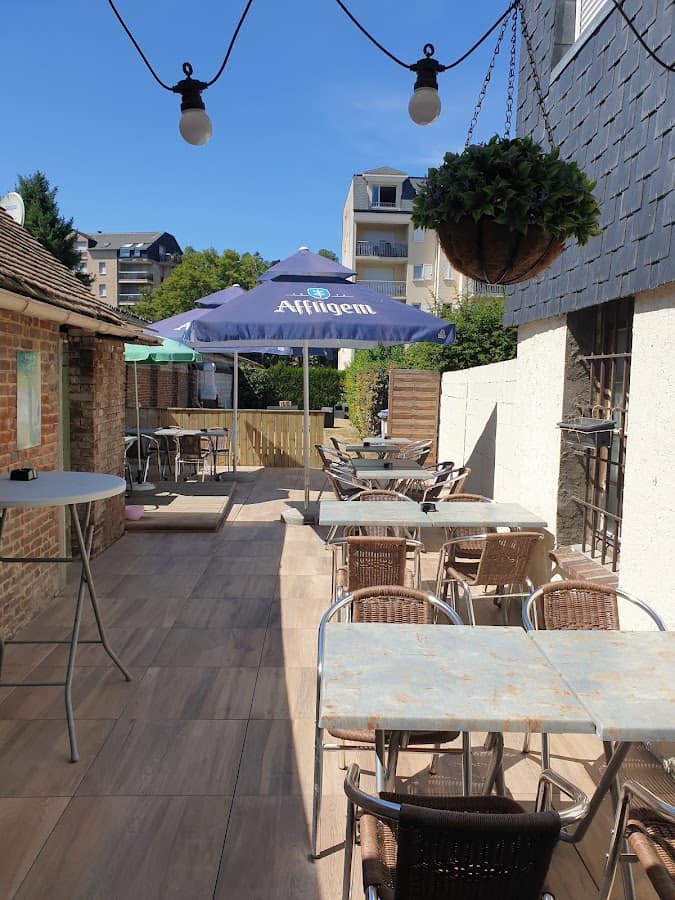 Photo du bar Le Marigny