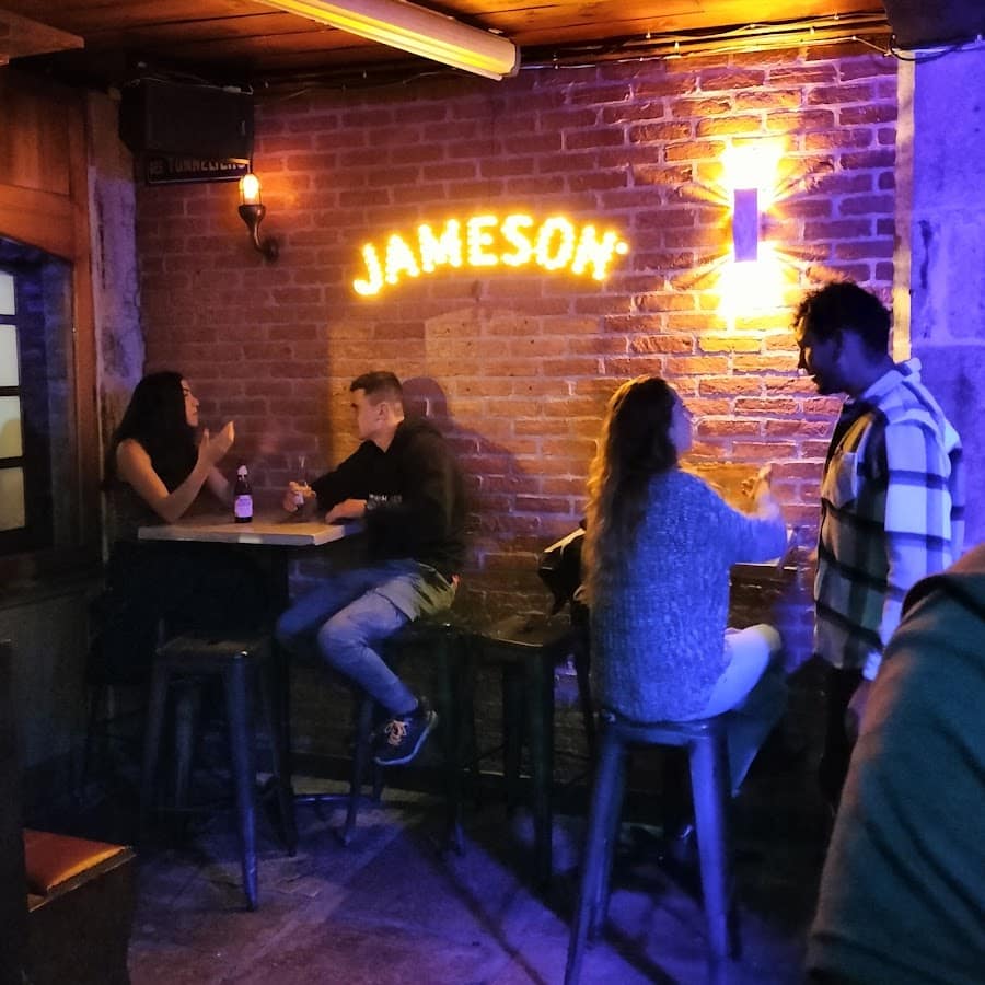 Photo du bar Le P'tit Pub