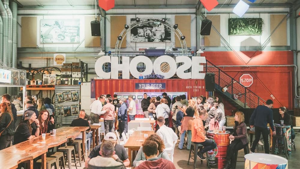 Photo du bar Republic Corner - Foodcourt Poitiers