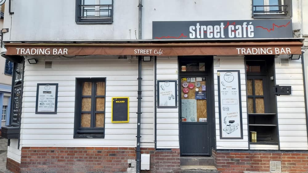 Photo du bar Street café